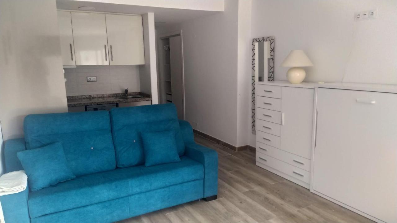 Apartamento Estudio En Chinasol Primera Linea Playa San Cristobal Альмуньекар Экстерьер фото