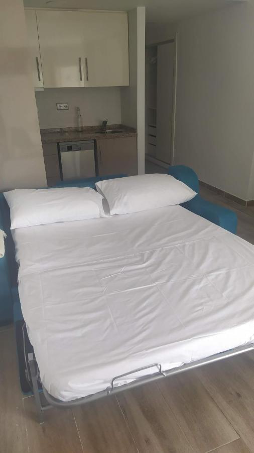 Apartamento Estudio En Chinasol Primera Linea Playa San Cristobal Альмуньекар Экстерьер фото